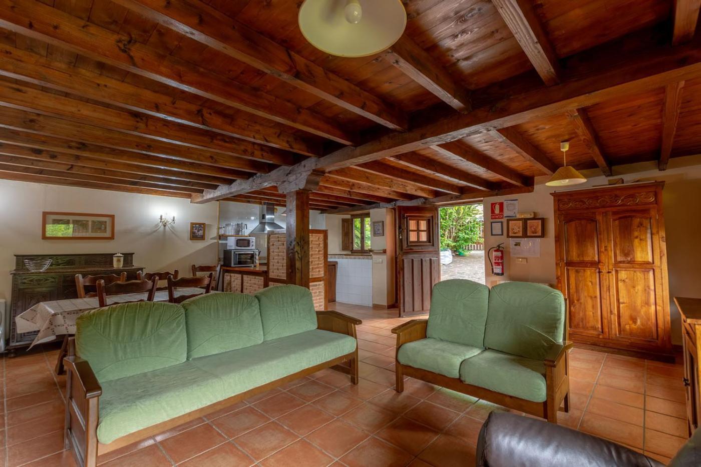 Apartamentos Rurales Los Picos De Redo Camaleno Exterior photo